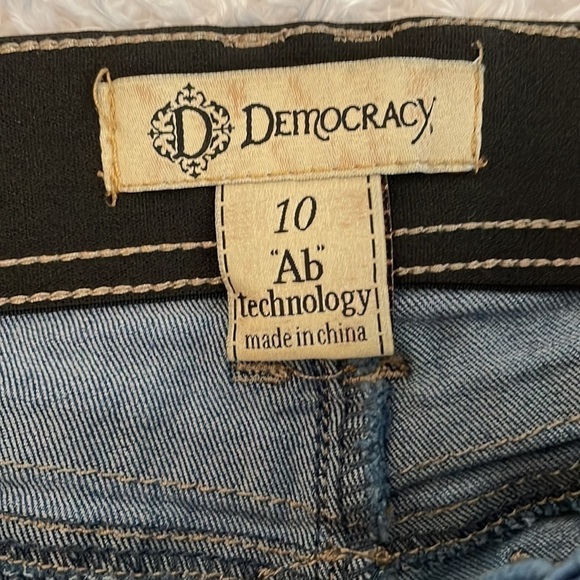 DEMOCRACY Ab Technology Distressed Jeans Size 10 - Picture 4 of 8